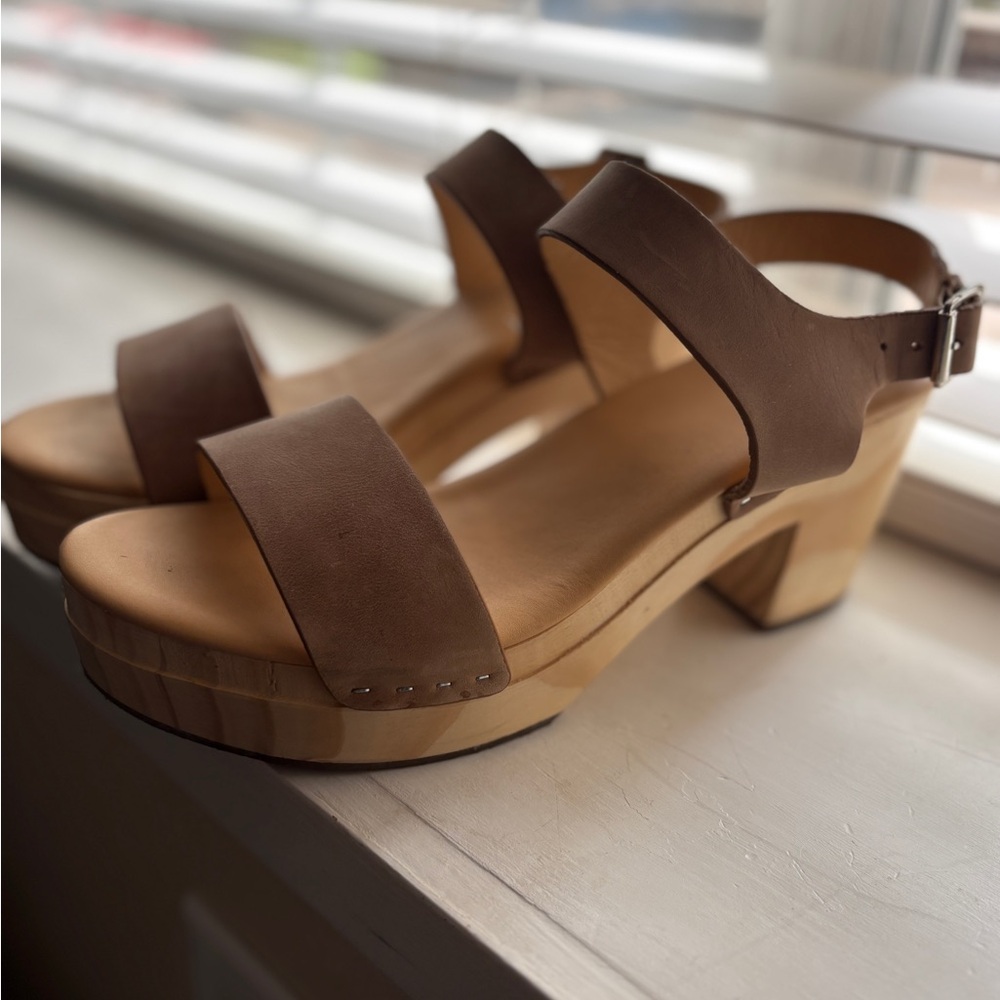 Brown Leather Women's Sandals